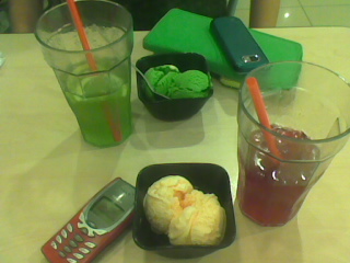 dinner out - picture of a meal i shared with a bff in a Chinese restaurant