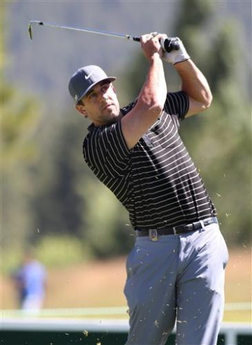 Aaron Rodgers - Aaron Rodgers,the Green Bay Packers QB,playing golf. He is better as a QB then a golfer!