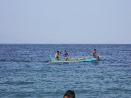Boating Kids - Boating around the sea