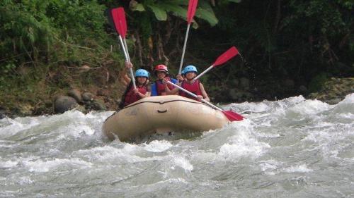 On the raft - River adventure