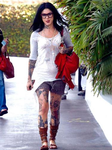 Kat Von D - I can't beleive all the tattoes she has! that is disgusting!