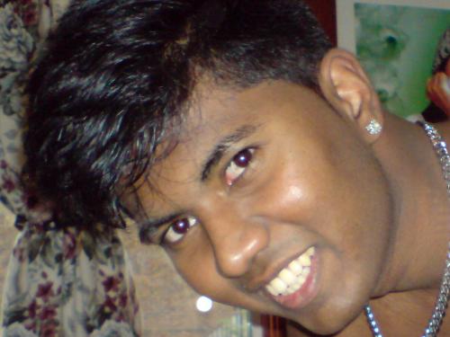 smile - this is my picture guys!!!!