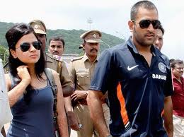 M S Dhoni - Dhoni and his wife