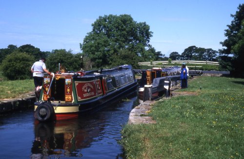 Th Lancaster Canal - Boating on the Lancaster Canal