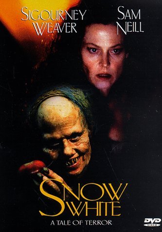 Snow White, movie, scary - This is a picture of Sigourney Weaver as the evil Queen in Snow White a Tale of Terror