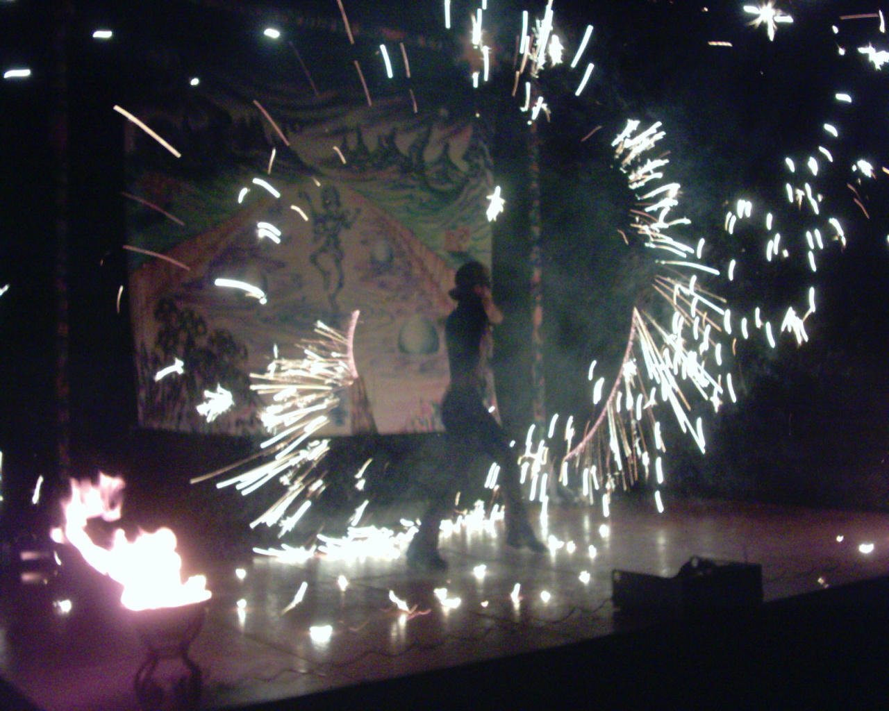 PYRO SHOW