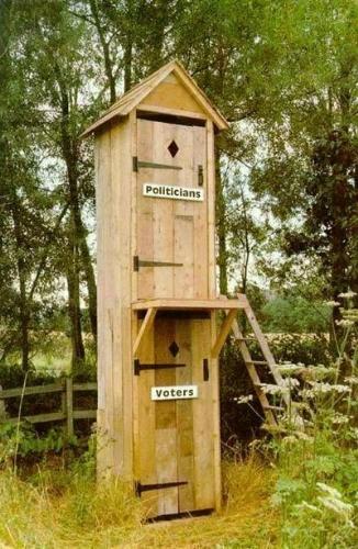 Poliloo - Double decker loo