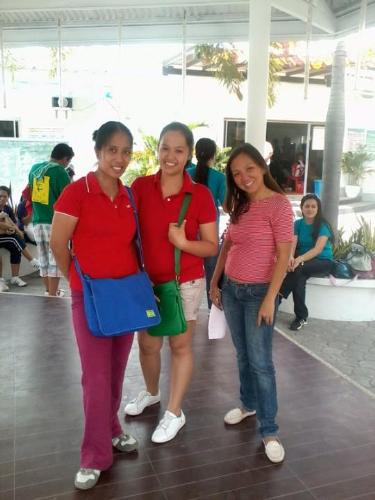 bowling time! - This was taken this noon time when we were at the bowling alley..thats me in the middle. With office mates..we are the red team and those at the back are our other officemates in different shirt color 