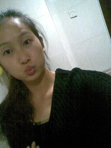 evaliu - hi ,i'm newer ,  do u make friends with me ?