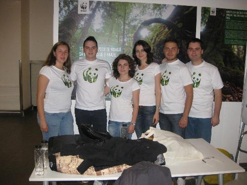 WWF Romania team in action - We just finished our day for raising awareness and collecting signatures for the protection of virgin forests.

Go Panda !