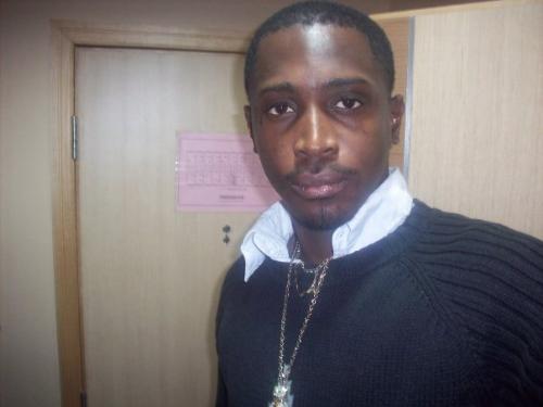 me - hi i'm brownny the black chinese (lol) cause right now oi'm in china