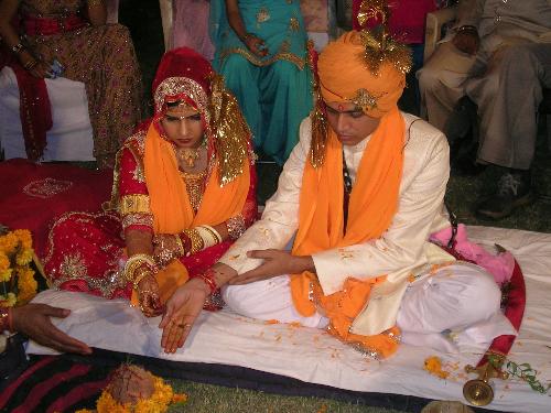 Hindu Marriage Photo - This photo shows how hindu marriage is performed