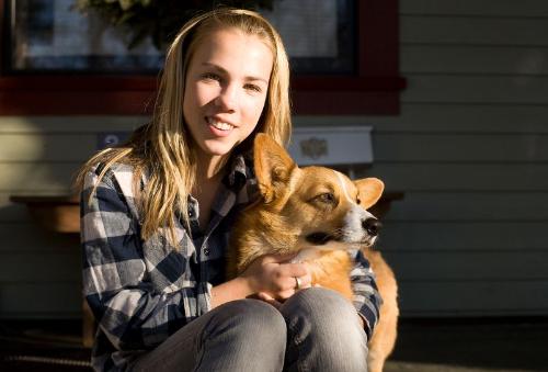 Silver Brelsford, sits with her mom&#039;s dog Ole  - Amazing dog Ole survives Avalanche 