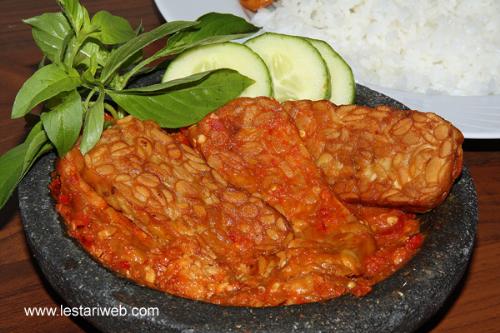 tempe penyet - yummy