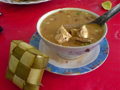 coto makassar - one of makassar food