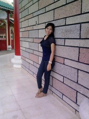 at cebu - just want to be a model can u help me ?? ;]
