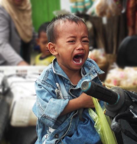 crying kid - He's left alone.