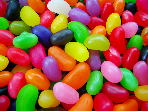 my favorite - Jelly beans, aside from its vibrant colours, has always amazed me by how I fancy them. The different flavours adds up to its uniqueness. I just so love jelly beans.