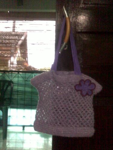 crochet bag by me - hehehehe I made this bag when I was broken heart. i spent all day long to crochet this bag without pattern...what an effort. but im glad with the result.