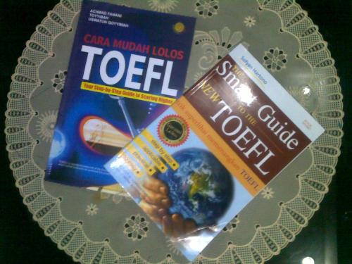 current obsession - Improving my English - My current obsession is to improve my English, so i bought these books because I want to pass the TOEFL test which will be held next semester. I need to reach at least 420 scores in order to pass the test. wish me luck guys...