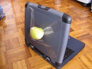 Real Apple Laptop - Laptop with real apple behind instead of the logo!