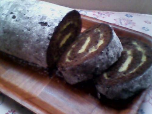The jellyroll! (Chocolate jellyroll with Patry cre - They look ohh so tempting!