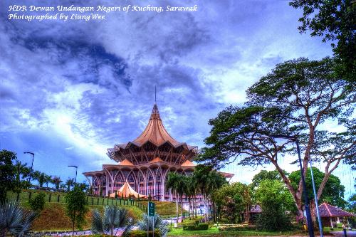 Town Council of Sarawak HDR (Building HDR Photogra - A photo of Town Council of Sarawak. I generated this HDR using different exposure value of -2,-1,0,1,2. I hope you will like it. :)