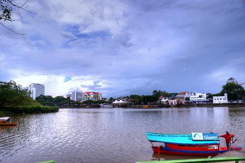 HDR of Sarawak River - This is a HDR photo of Sarawak River. 