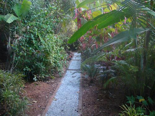 Garden paths - No garden lay out is complete without garden paths