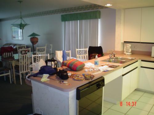 Resort in Orlando - I took a picture of part of the kitchen and the dining room of a resort in Orlando, Florida.