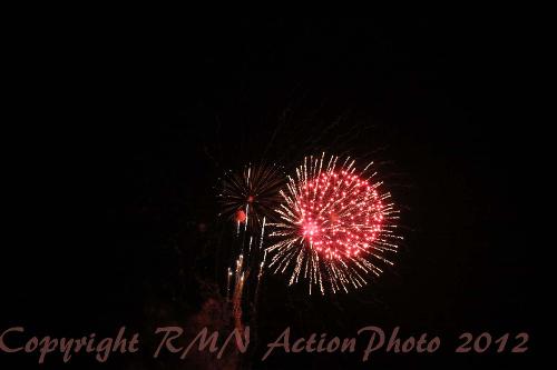 Fireworks - This is a traditional fireworks.