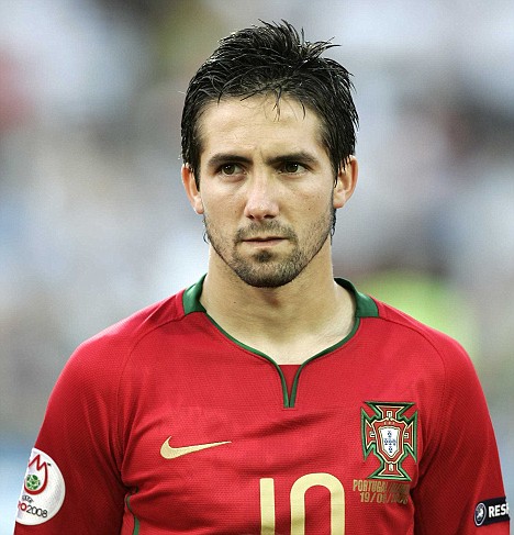 João Moutinho may be joining Manchester United soo - João Moutinho may be joining Manchester United soon.