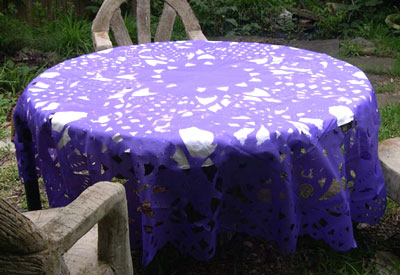 plastic table cloth - http://www.google.com.ph/imgres?q=plastic+table+cloth+images&start=289&hl=fil&sa=X&biw=1360&bih=632&tbm=isch&prmd=imvns&tbnid=yf64JYJxkthgcM:&imgrefurl=http://www.cut-it-out.org/invitations/weddingdecorations.htm&imgurl=http://www.cut-it-out.org/images/tablecloth.jpg&w=400&h=275&ei=60dFUJXNFuHXmAXUsIEg&zoom=1&iact=rc&dur=225&sig=108678069947959632365&page=12&tbnh=141&tbnw=188&ndsp=28&ved=1t:429,r:25,s:289,i:84&tx=59&ty=71