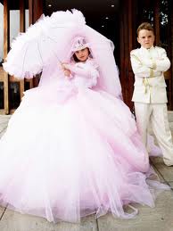 young age marriage - http://www.google.com.ph/imgres?q=young+age+marriage+images&start=273&hl=en&sa=X&biw=1360&bih=589&tbm=isch&prmd=imvns&tbnid=fkxJOU4a8AuIZM:&imgrefurl=http://gojulesgo.com/tag/my-big-fat-gypsy-wedding/&docid=P36WHYxQfHxYTM&imgurl=http://goguiltypleasures.files.wordpress.com/2011/05/gypsy-wedding3.jpg&w=300&h=400&ei=6M1MUNbPAqOfmQWot4BI&zoom=1&iact=rc&dur=51&sig=103832627612031474042&page=10&tbnh=127&tbnw=94&ndsp=32&ved=1t:429,r:7,s:273,i:27&tx=61&ty=102