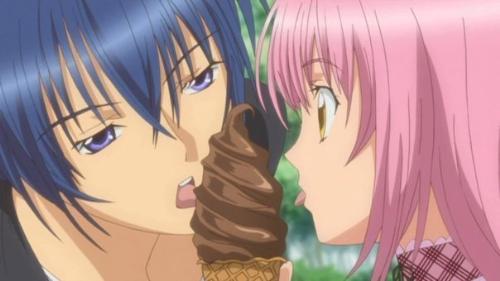 cute couple^^ - boy and girl eating ice cream together^^