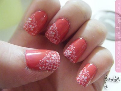 Fancy nail a new trend among the girls - Do you like fancy nail for your daughter or for you
