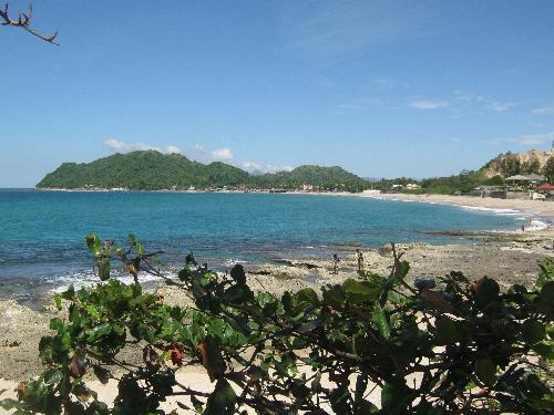 Suso Beach of Ilocos Sur - One of the most inviting beach of Ilocos Sur. The water is very clean and the sand is almost white. You will love this beach so if you have the chance, I recommend this to be on your next destination list.