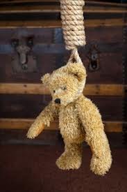 Another teddy hanged - Teddy bear hanged by the rope