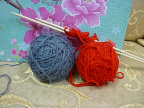 yarn ball - hand-roll yarn balls