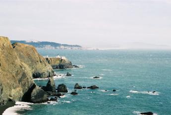 picture of sea side - its a very beautiful picture of sea side... a nice view of beach.....