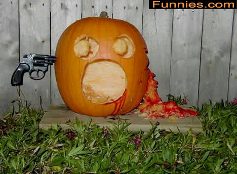 Suicide Pumpkin - Another funny Halloween Jack-o-lantern.