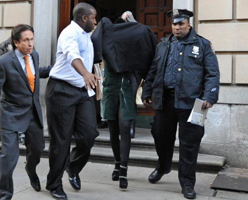 Lindsay Lohan and police - LIndsay has done it again! Lindsay Lohan and police - LIndsay has done it again!