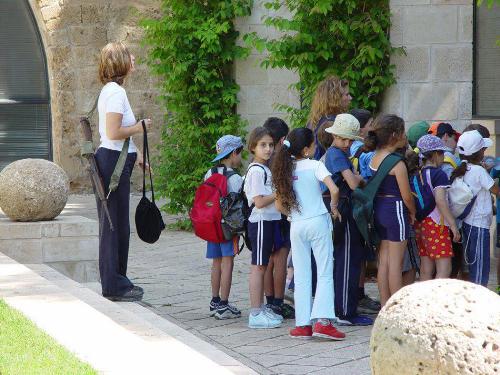 Teachers in Israel on field trip - Teachers in Israel carry openly and do not lose children to acts of violence.
