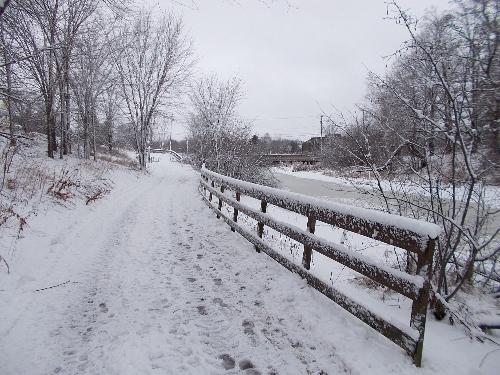 Recreation trail in winter. - Just a shot of the trail I ride on. I only ride on this section for fun because I don't need it on my commute. Always get a lot of nice pictures in there.