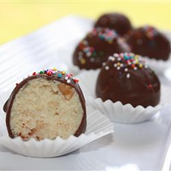 cake balls - cake balls made from a recipe. cake balls - cake balls made from a recipe.