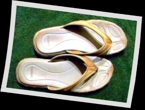 My favorite shoes - These flip flops are my favorite shoes - sooo comfortable and sooo relaxing.