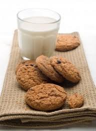 cookies and milk - Healthy and delicious cookies and milk - Healthy and delicious