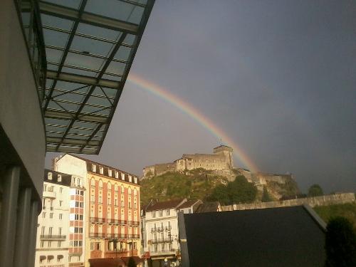 Tween raimbow - Tween raimbow, shot on the mont of June 2012. Lourdes