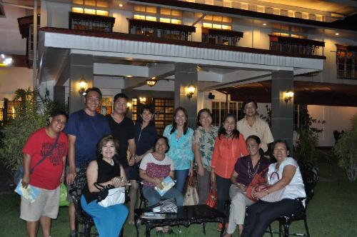 The Dinner - This is the lawn of the ancestral house turned restaurant where i had dinner with my batchmates