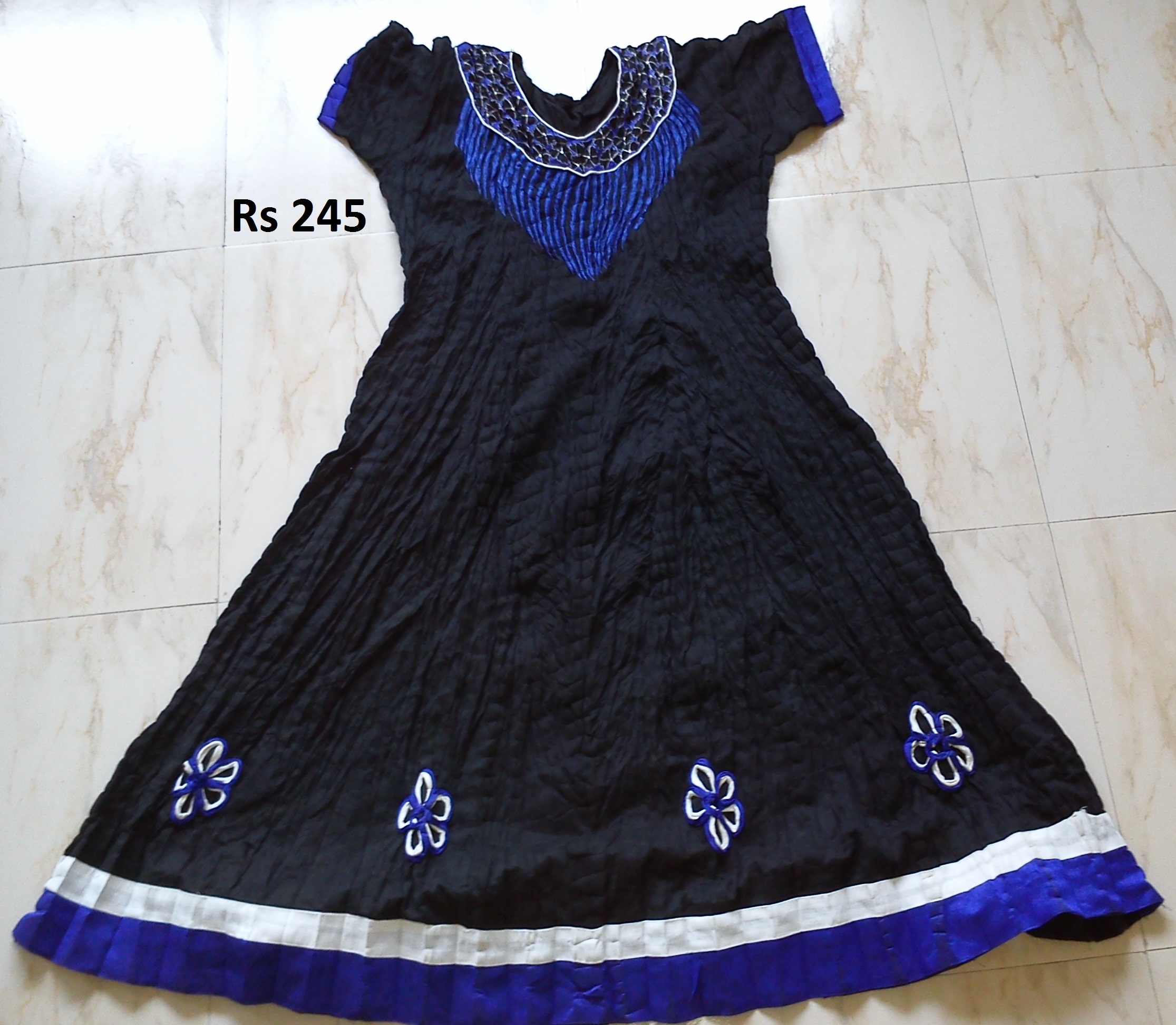 Black Crush emroidery Kurti Black Crush emroidery Kurti